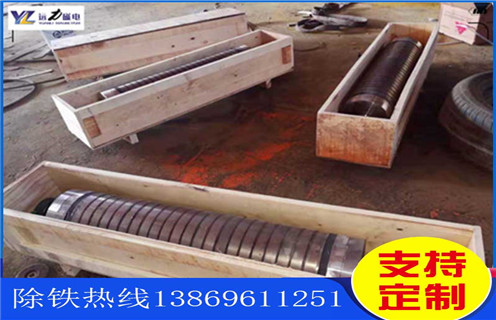 强磁辊式磁选机,如何用强磁辊式磁选机除掉石英砂中的铁_磁选效率_如何用强磁辊式磁选机除掉石英砂中的铁报价及结构_远力磁电厂家 强磁辊式磁选机,如何用强磁辊式磁选机除掉石英砂中的铁_磁选效率_如何用强磁辊式磁选机除掉石英砂中的铁报价及结构_远力磁电厂家