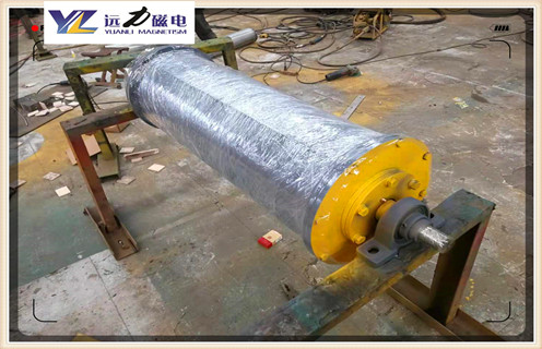 永磁滚筒,四川永磁滚筒除铁器,四川永磁滚筒除铁器多少钱一个工作原理 永磁滚筒,四川永磁滚筒除铁器,四川永磁滚筒除铁器多少钱一个工作原理